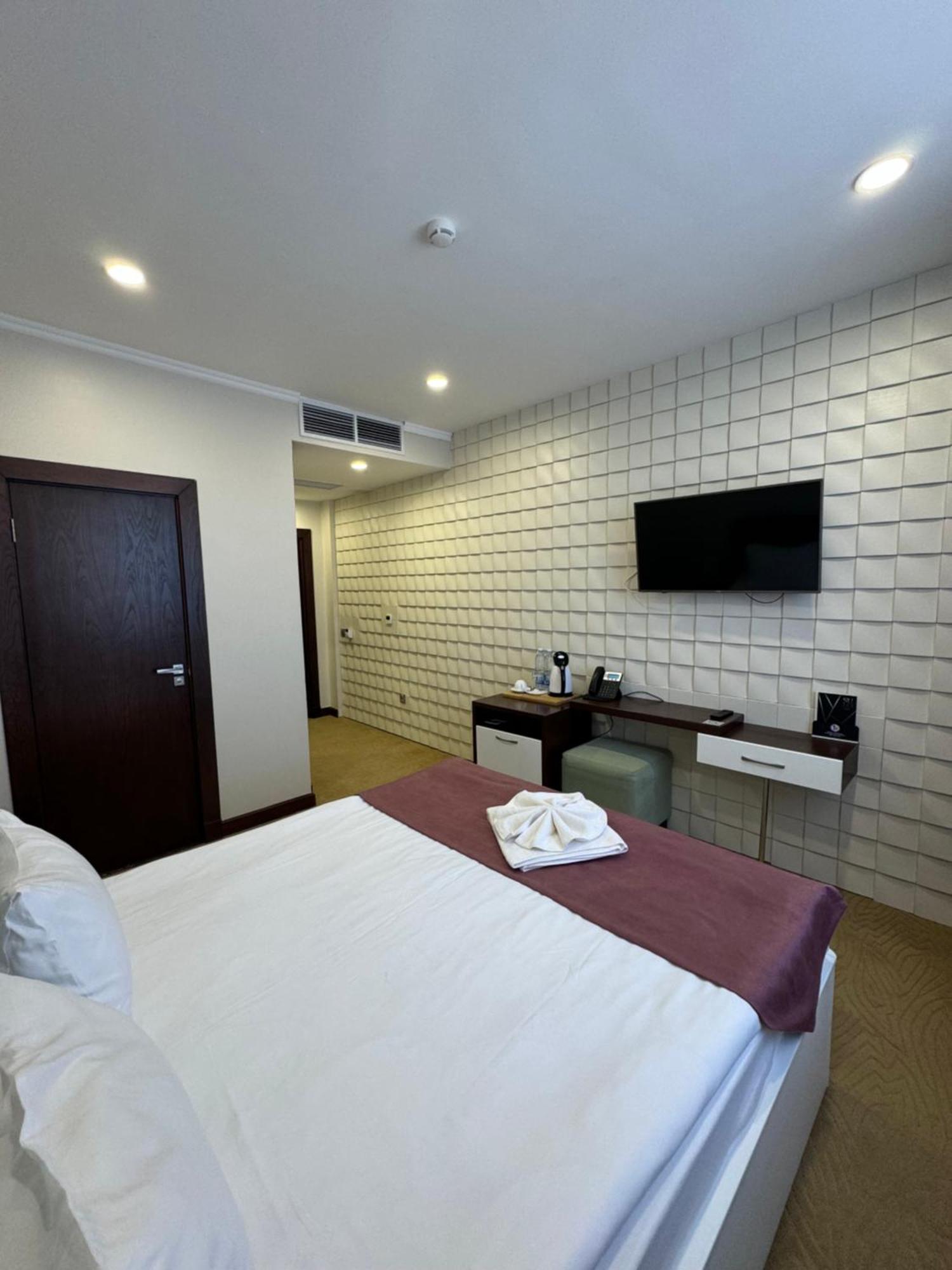 Sulo Atyrau Hotel Eksteriør bilde