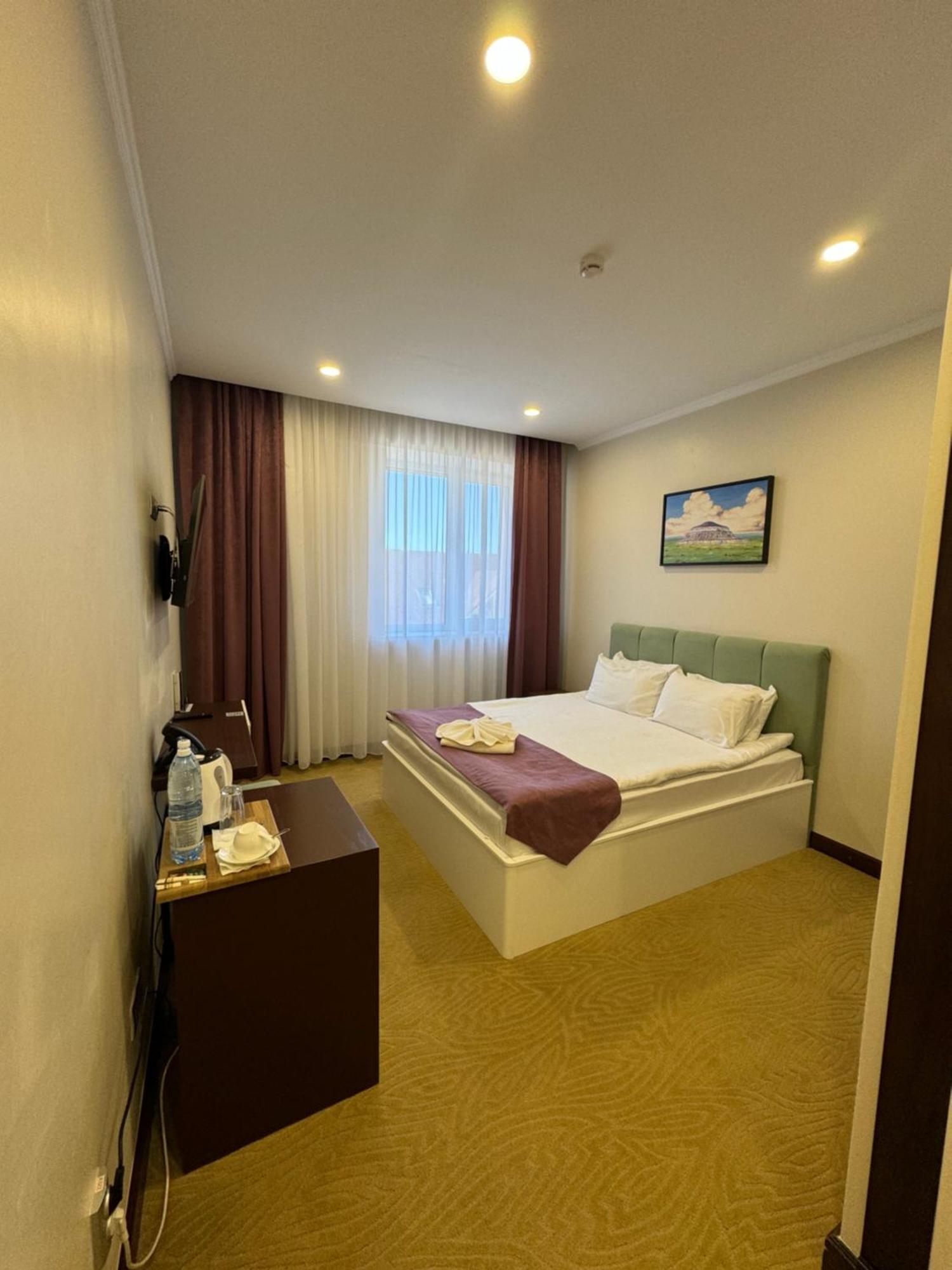 Sulo Atyrau Hotel Eksteriør bilde
