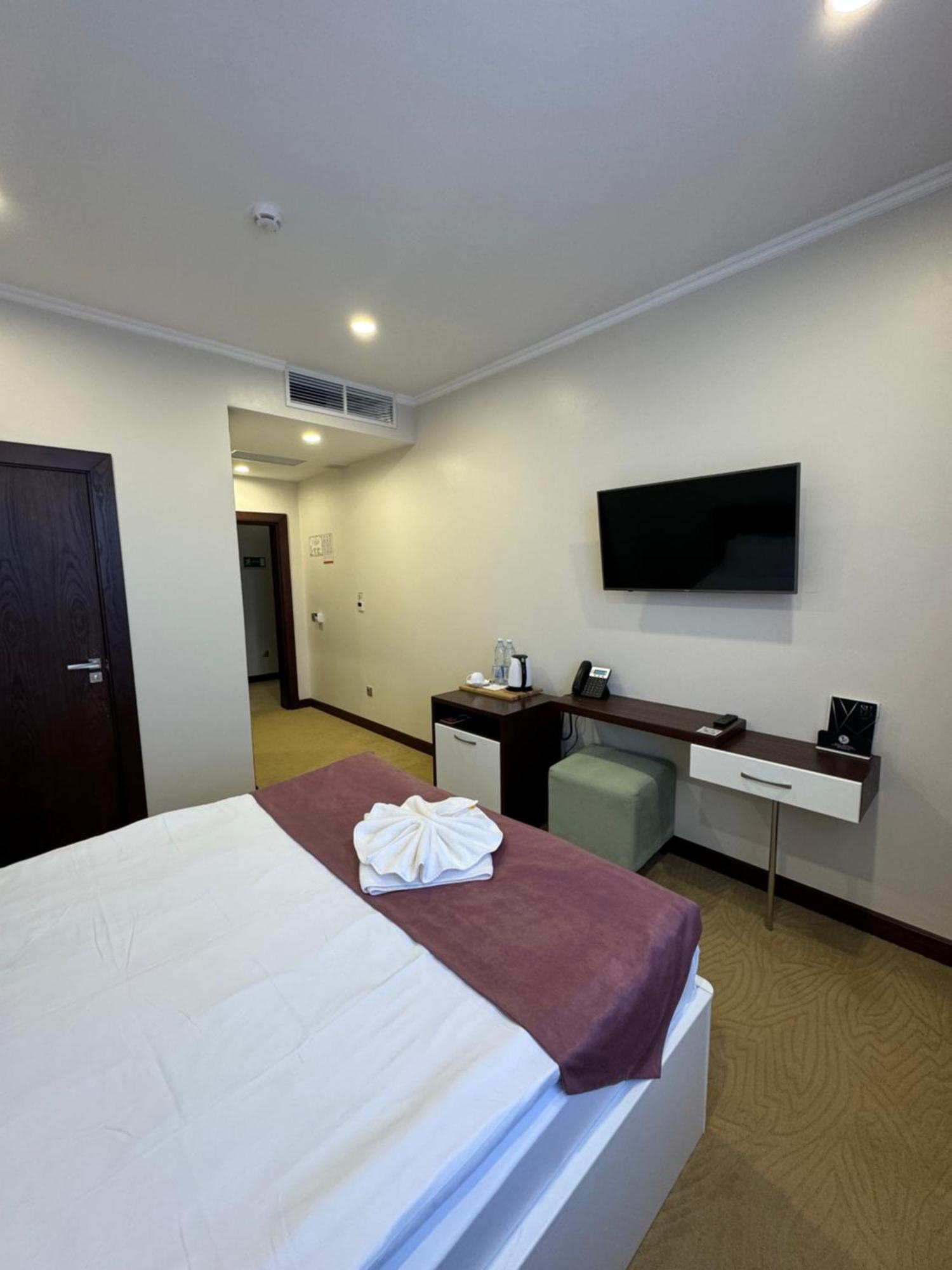 Sulo Atyrau Hotel Eksteriør bilde