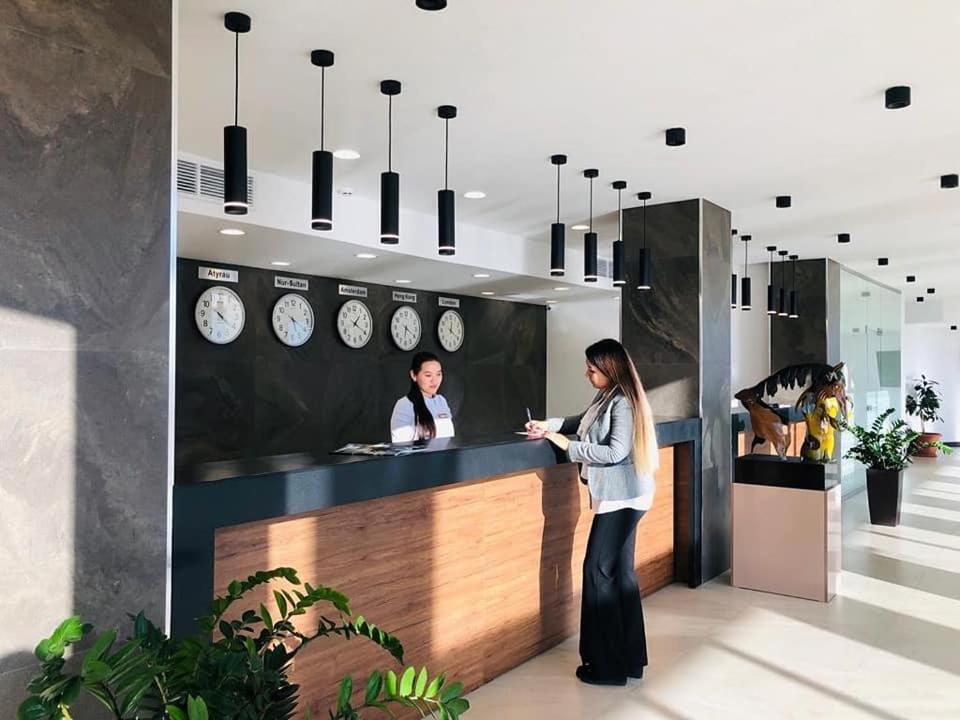 Sulo Atyrau Hotel Eksteriør bilde