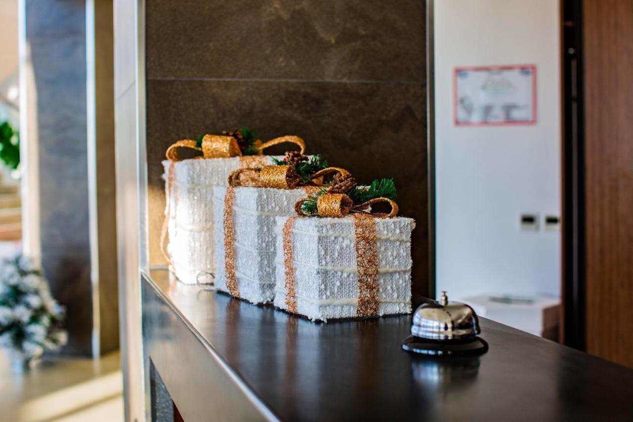 Sulo Atyrau Hotel Eksteriør bilde